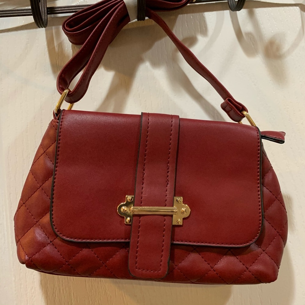 Women’s crossbody bag burgundy color